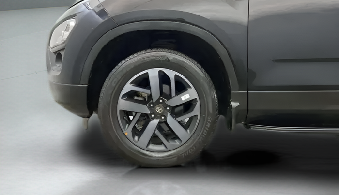 2022 Tata Safari XZA PLUS, Diesel, Automatic, 22,560 km, Left Front Wheel