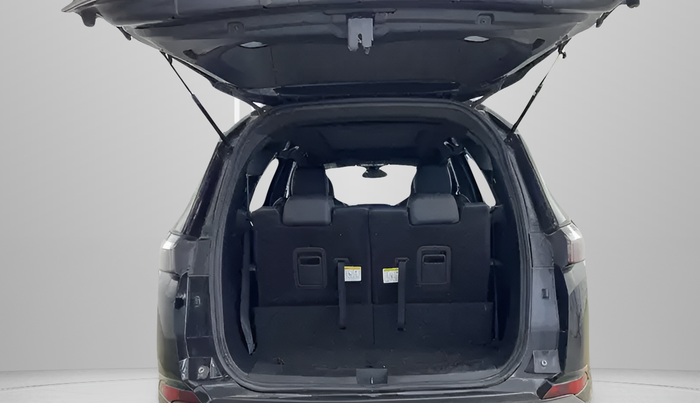 2022 Tata Safari XZA PLUS, Diesel, Automatic, 22,560 km, Boot Door Open