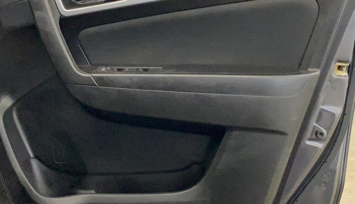 2020 Maruti Vitara Brezza ZXI, Petrol, Manual, 39,908 km, Driver Side Door Panels Control