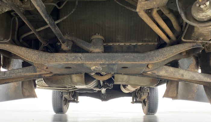 2016 Maruti OMNI E 8 STR, Petrol, Manual, 35,981 km, Front Underbody