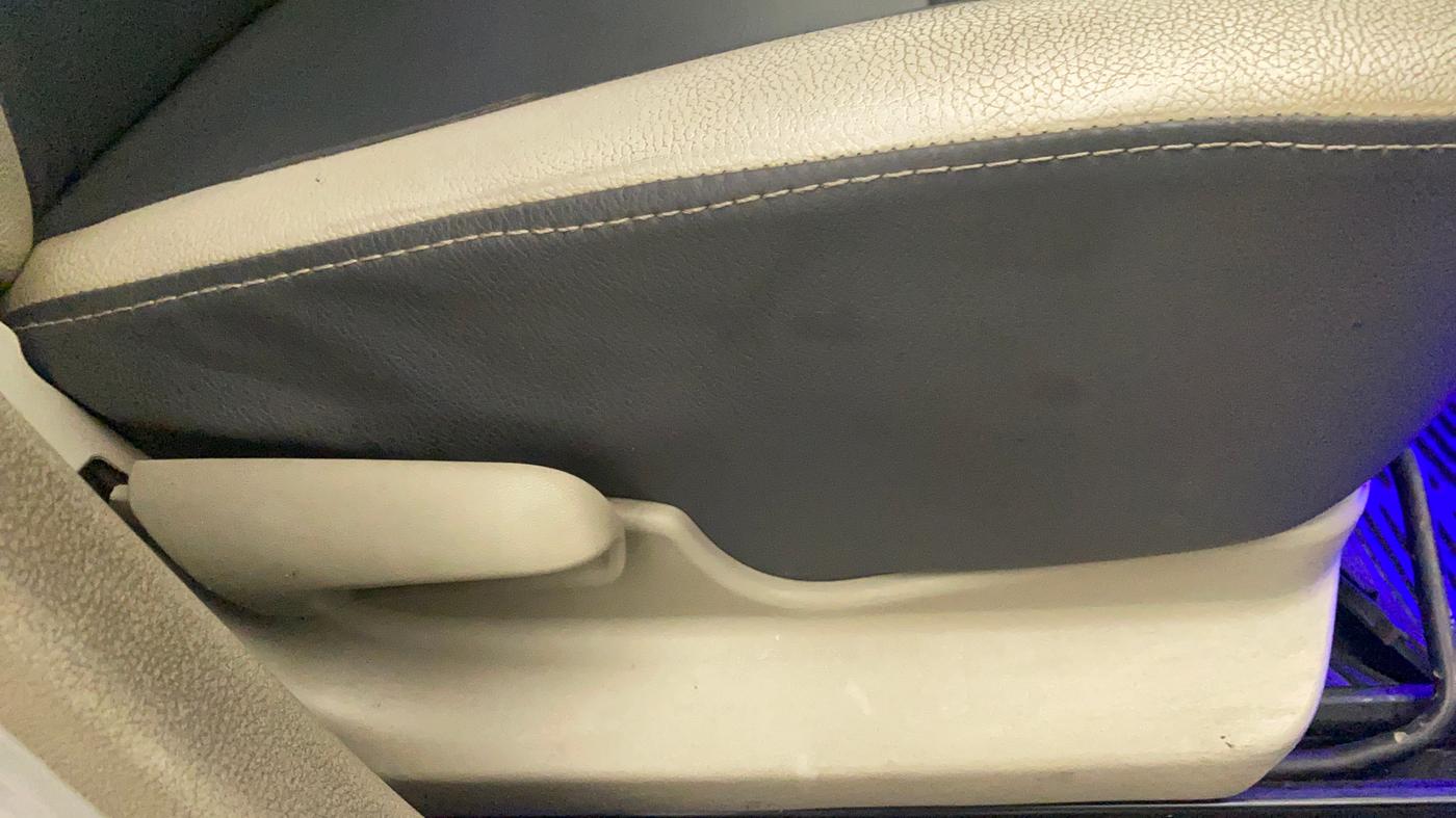 2014 Maruti Celerio VXI AMT, Petrol, Automatic, 32,891 km, Driver Side Adjustment Panel