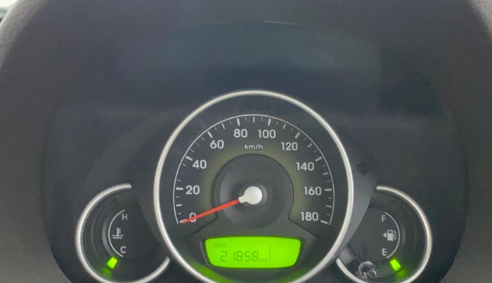 2016 Hyundai Eon MAGNA +, Petrol, Manual, 21,885 km, Odometer Image