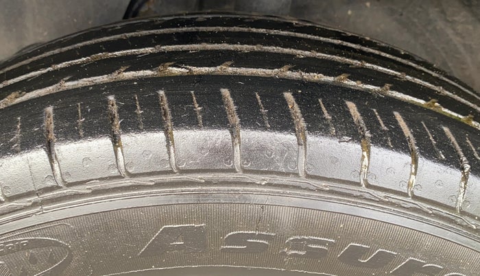 2020 MG HECTOR SHARP HYBRID 1.5 PETROL, Petrol, Manual, 41,956 km, Left Front Tyre Tread