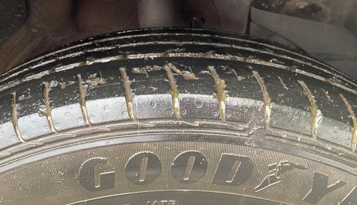 2020 MG HECTOR SHARP HYBRID 1.5 PETROL, Petrol, Manual, 41,956 km, Right Front Tyre Tread