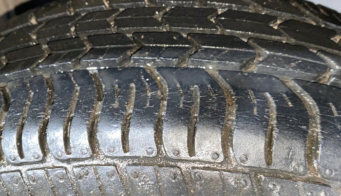 2018 Maruti Alto K10 VXI, Petrol, Manual, 14,399 km, Left Rear Tyre Tread