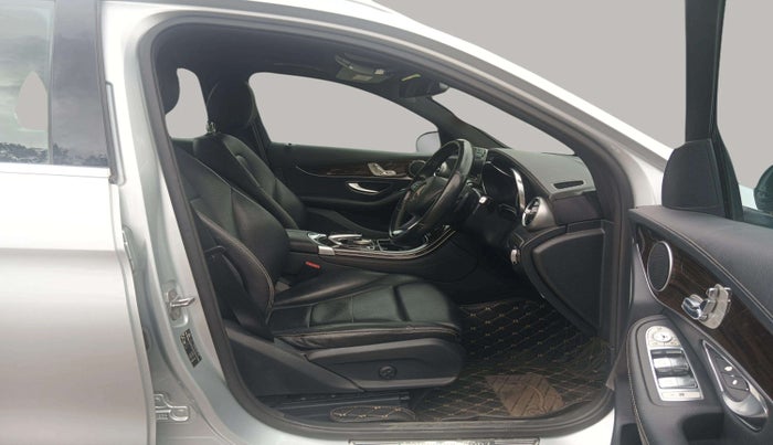 2016 Mercedes Benz GLC CLASS 220 D 4 MATIC, Diesel, Automatic, 56,130 km, Right Side Front Door Cabin