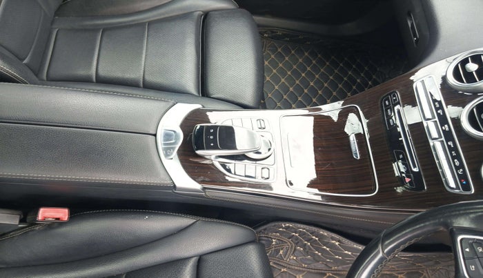 2016 Mercedes Benz GLC CLASS 220 D 4 MATIC, Diesel, Automatic, 56,130 km, Gear Lever