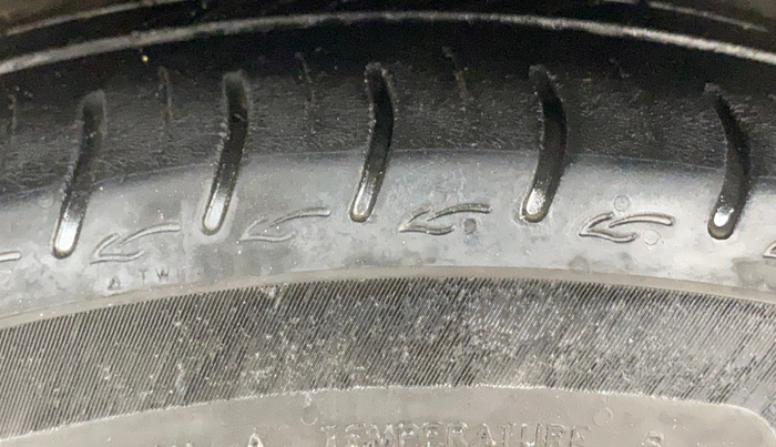 2023 Tata ALTROZ XZA PLUS (O) SUNROOF P , Petrol, Automatic, 39,828 km, Left Front Tyre Tread