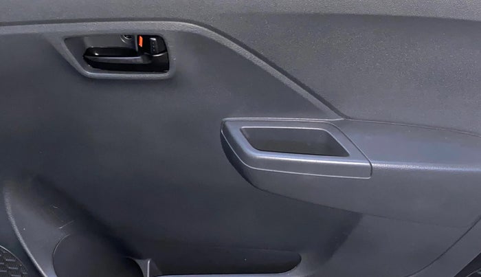 2024 Maruti Alto K10 VXi (O), Petrol, Manual, 1,691 km, Driver Side Door Panels Control