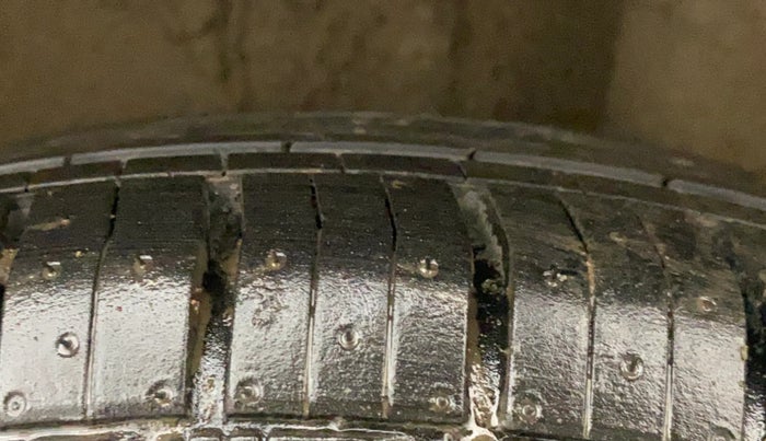 2019 Maruti New Wagon-R ZXI 1.2 AMT, Petrol, Automatic, 43,312 km, Left Rear Tyre Tread