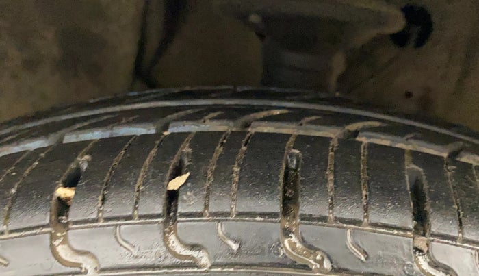 2019 Maruti New Wagon-R ZXI 1.2 AMT, Petrol, Automatic, 43,312 km, Left Front Tyre Tread