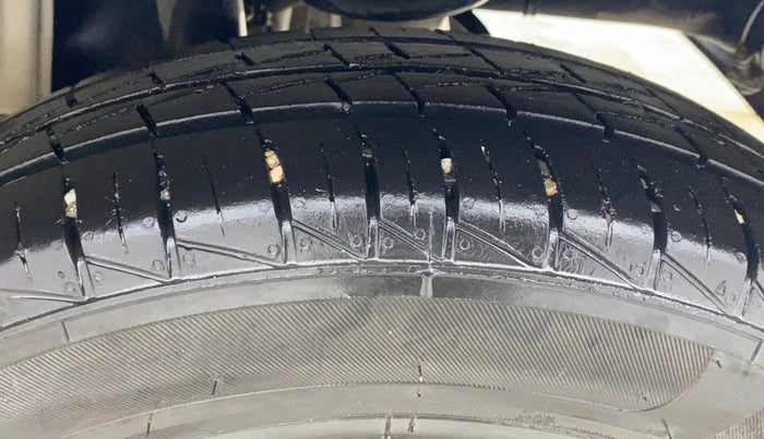 2021 Maruti Alto LXI, Petrol, Manual, 12,948 km, Left Rear Tyre Tread