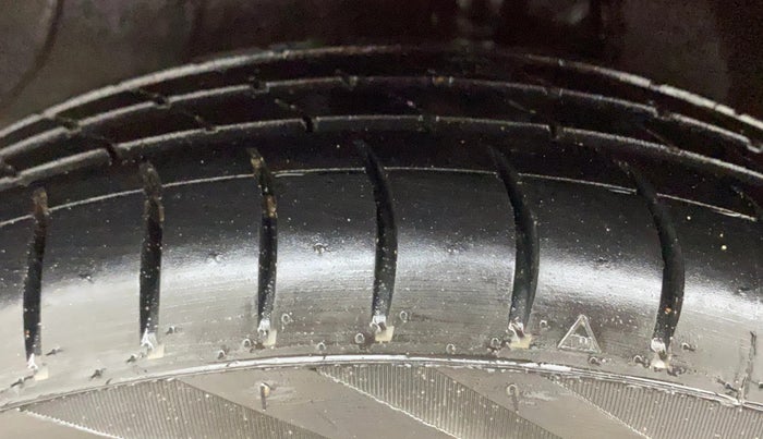 2019 Hyundai Grand i10 SPORTZ 1.2 KAPPA VTVT, Petrol, Manual, 20,709 km, Left Front Tyre Tread