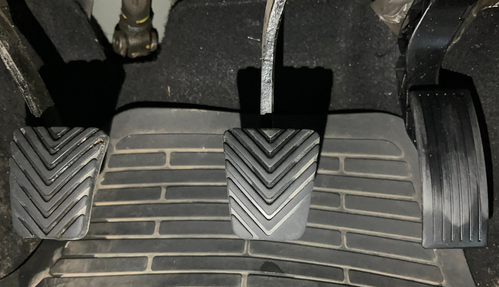 2020 Hyundai VENUE S 1.0 TURBO MT, Petrol, Manual, 97,125 km, Pedals