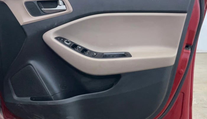 2018 Hyundai Elite i20 ASTA 1.2  CVT, Petrol, Automatic, 70,605 km, Driver Side Door Panels Control