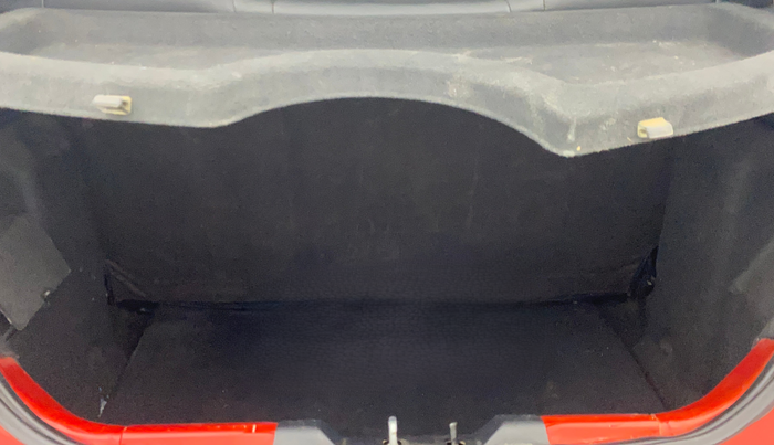 2017 Tata Tiago XZ PETROL, Petrol, Manual, 31,714 km, Boot Inside