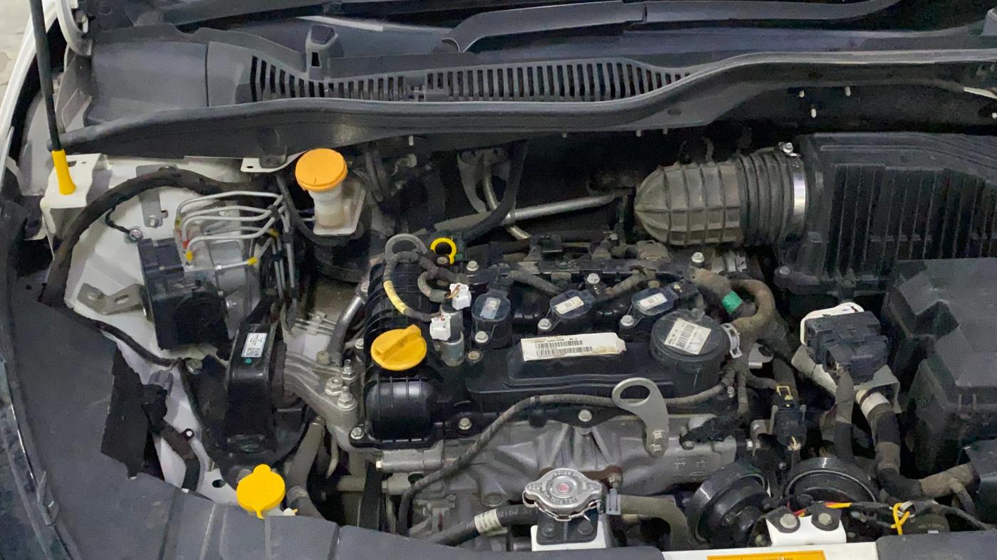 2021 Tata ALTROZ XE PLUS PETROL, Petrol, Manual, 24,791 km, Engine View - Right