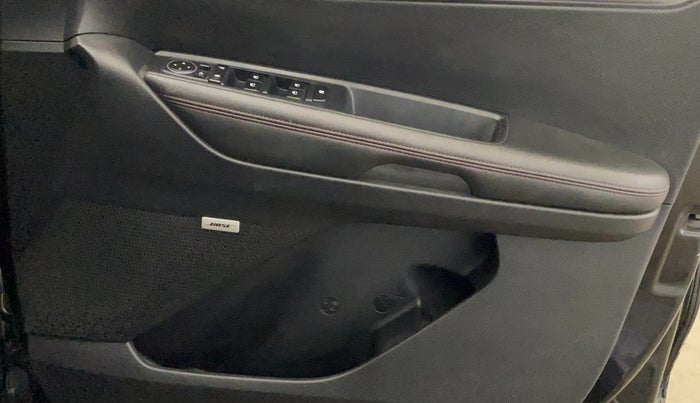 2020 KIA SONET GTX PLUS 1.0 IMT, Petrol, Manual, 65,573 km, Driver Side Door Panels Control