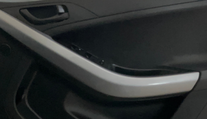 2023 Tata NEXON XM SUNROOF PETROL, Petrol, Manual, 40,988 km, Driver Side Door Panels Control