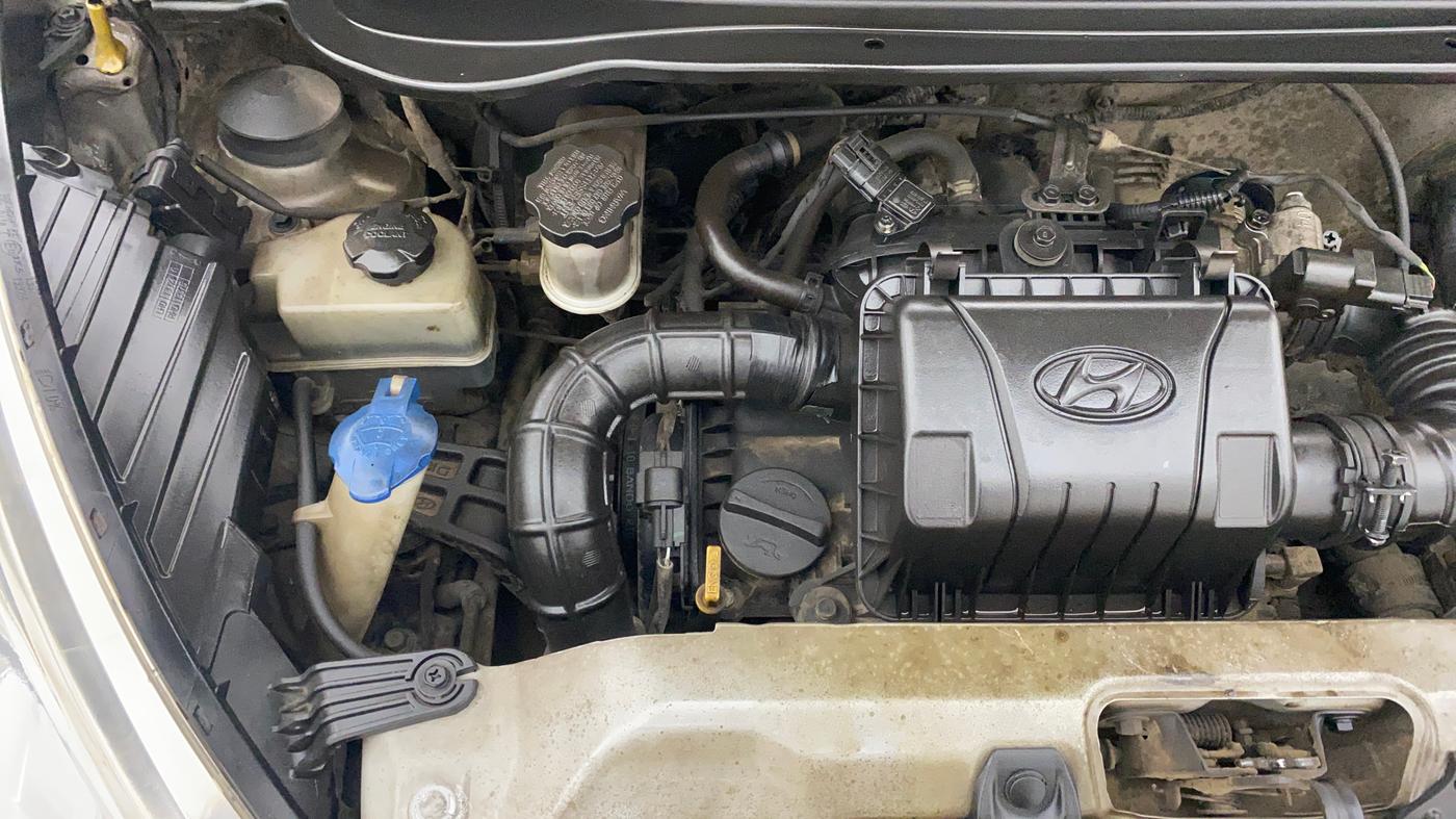 2016 Hyundai Eon ERA PLUS (O), Petrol, Manual, 1,36,063 km, Engine View - Right
