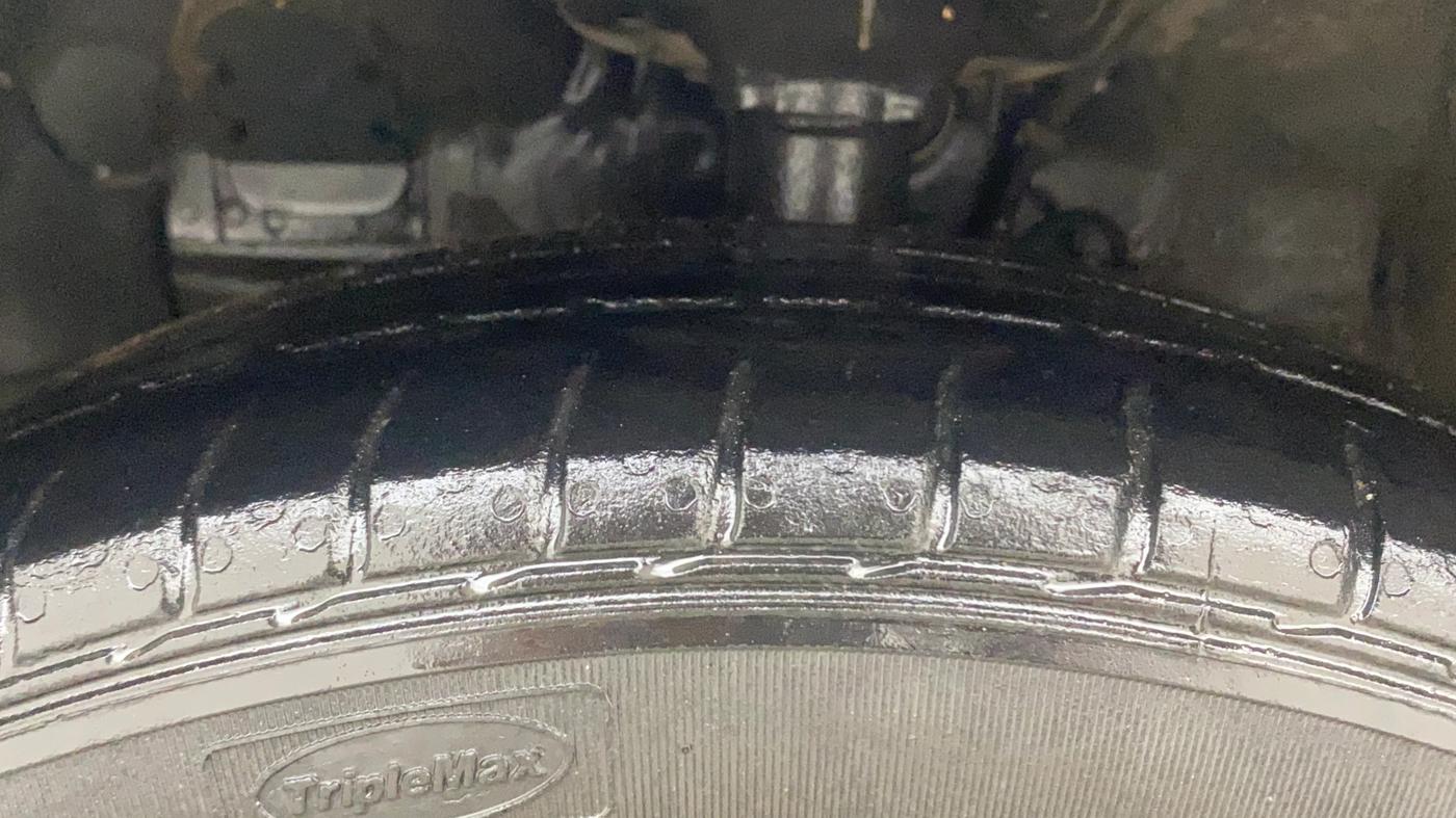 2018 Hyundai i20 Active 1.2 SX, Petrol, Manual, 1,04,549 km, Left Front Tyre Tread