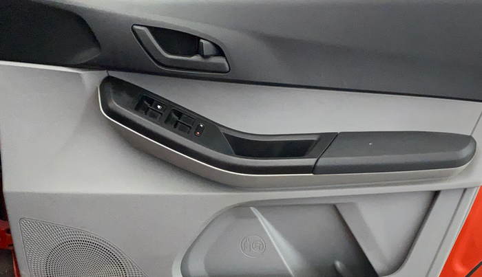2021 Tata Tiago XT PETROL, Petrol, Manual, 40,987 km, Driver Side Door Panels Control