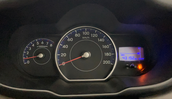 2016 Hyundai i10 MAGNA 1.1, Petrol, Manual, 43,175 km, Odometer Image