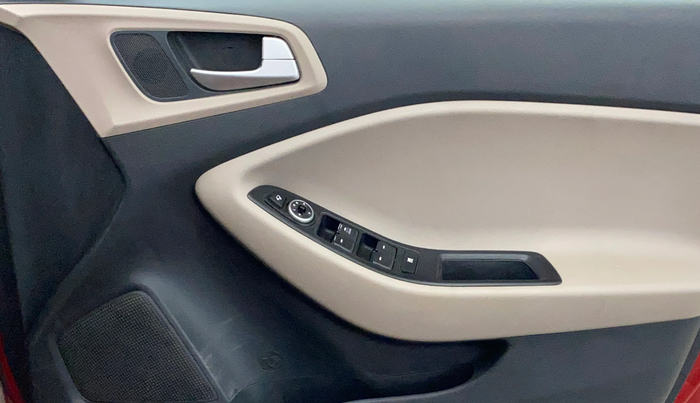 2016 Hyundai Elite i20 SPORTZ 1.2, Petrol, Manual, 86,447 km, Driver Side Door Panels Control