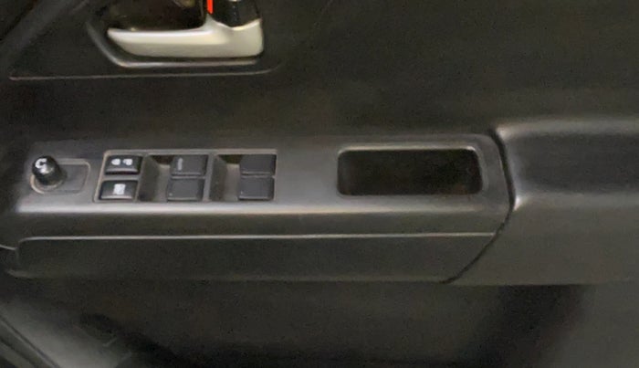 2019 Maruti New Wagon-R VXI 1.2, Petrol, Manual, 53,288 km, Driver Side Door Panels Control