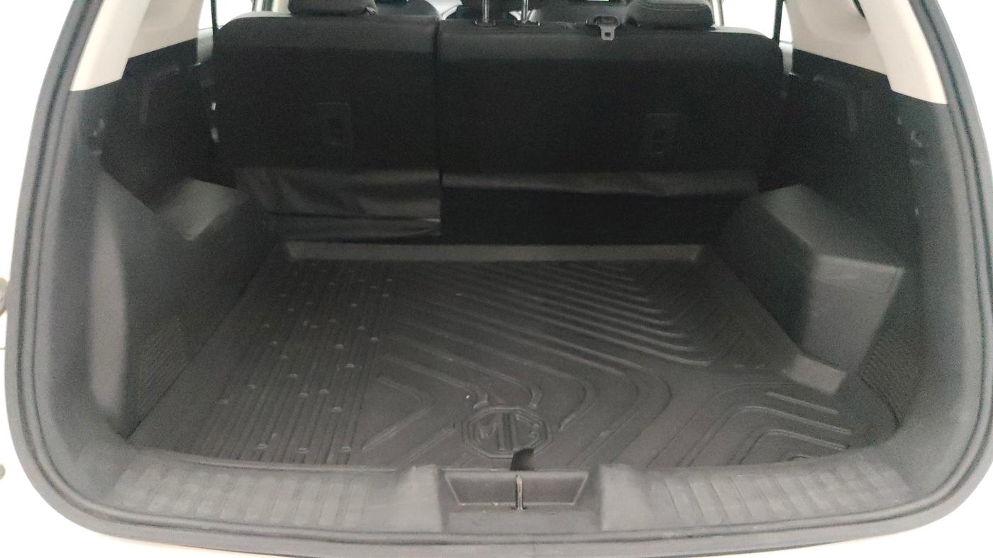 2019 MG HECTOR SHARP 1.5 DCT PETROL, Petrol, Automatic, 31,231 km, Boot Inside