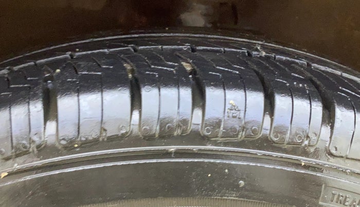 2019 Maruti Celerio ZXI, Petrol, Manual, 21,724 km, Left Front Tyre Tread