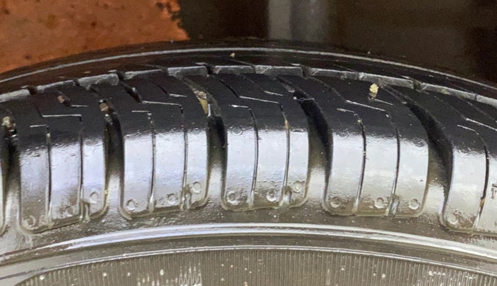 2019 Maruti Celerio ZXI, Petrol, Manual, 21,724 km, Left Rear Tyre Tread