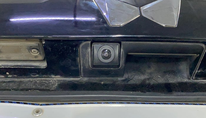 2023 Mahindra XUV300 W8 1.2 PETROL, Petrol, Manual, 51,621 km, Parking Camera