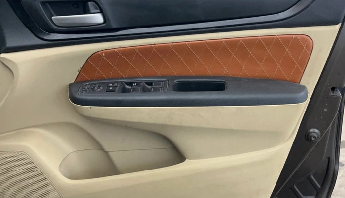 2019 Honda Amaze 1.2L I-VTEC VX, Petrol, Manual, 61,190 km, Driver Side Door Panels Control