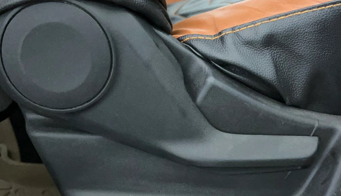 2021 Maruti New Wagon-R LXI CNG 1.0, CNG, Manual, 59,969 km, Driver Side Adjustment Panel