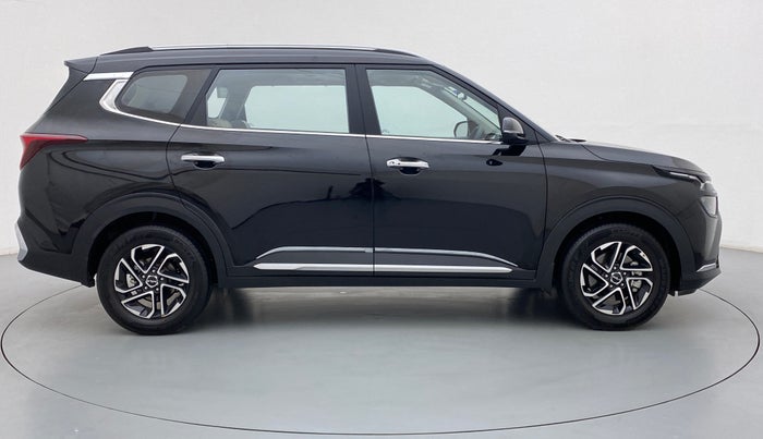 2022 KIA CARENS LUXURY PLUS 1.4G DCT 7STR, Petrol, Automatic, 4,035 km, Right Side View