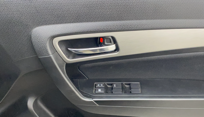 2018 Maruti Vitara Brezza ZDI, Diesel, Manual, 13,281 km, Driver Side Door Panels Control