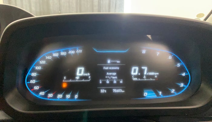 2022 Hyundai NEW I20 SPORTZ 1.2 MT, Petrol, Manual, 75,602 km, Odometer Image