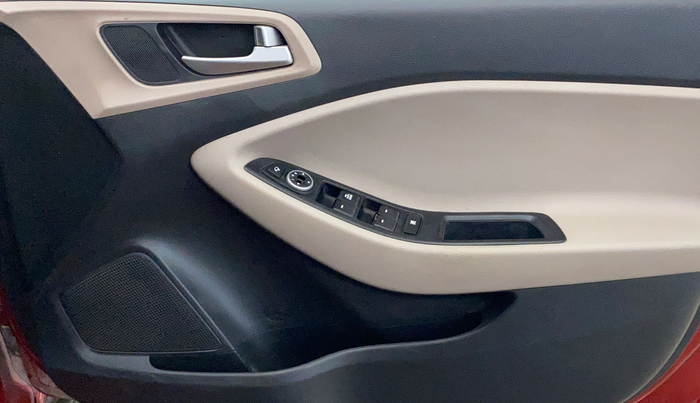 2019 Hyundai Elite i20 SPORTZ PLUS 1.2, Petrol, Manual, 48,195 km, Driver Side Door Panels Control