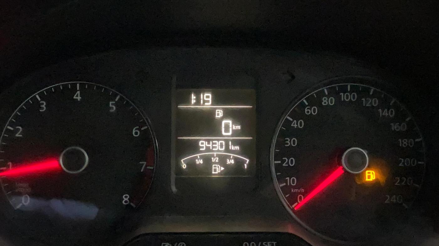 2015 Volkswagen Polo HIGHLINE1.2L, Petrol, Manual, 94,289 km, Odometer Image