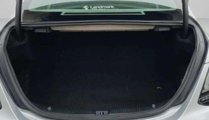 2017 Mercedes Benz C Class 220d, Diesel, Automatic, 1,11,944 km, Boot Inside