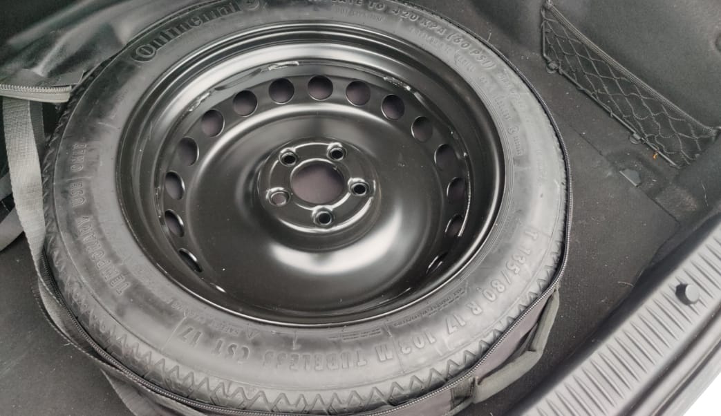 2017 Mercedes Benz C Class 220d, Diesel, Automatic, 1,11,944 km, Spare Tyre