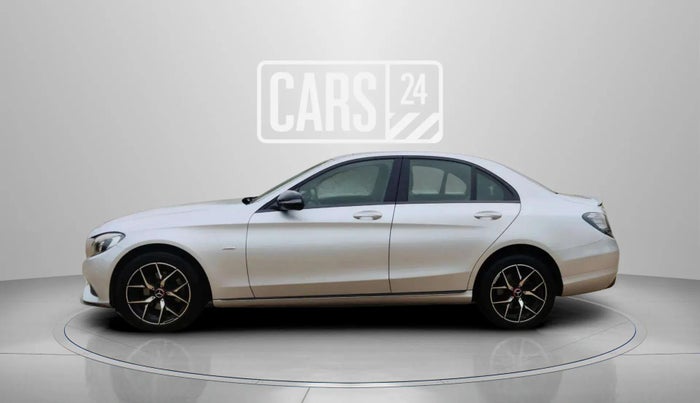 2017 Mercedes Benz C Class 220d, Diesel, Automatic, 1,11,944 km, Left Side
