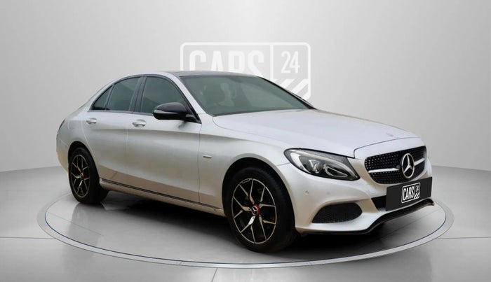 2017 Mercedes Benz C Class 220d, Diesel, Automatic, 1,11,944 km, Right Front Diagonal
