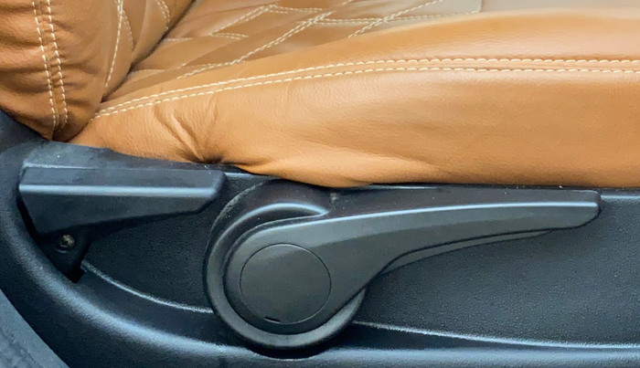 2018 Tata NEXON XZA PLUS DIESEL, Diesel, Automatic, 34,064 km, Driver Side Adjustment Panel