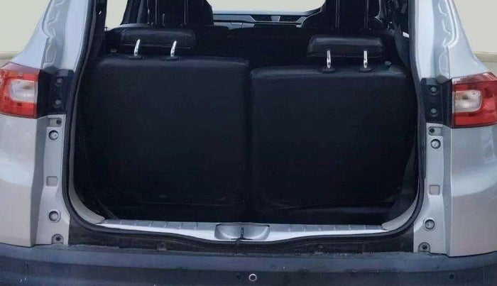 2021 Renault TRIBER RXT, Petrol, Manual, 40,283 km, Boot Inside