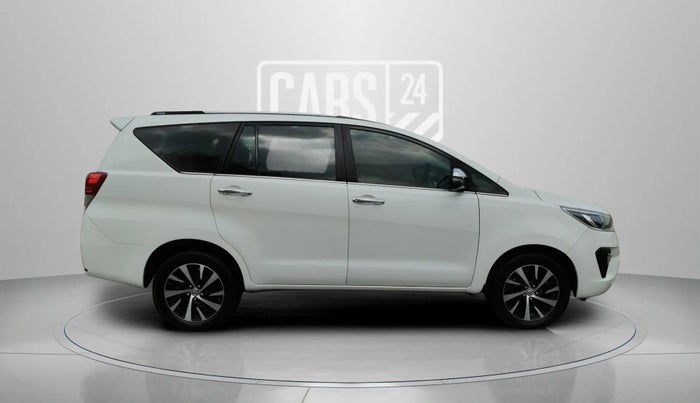 2022 Toyota Innova Crysta 2.4 ZX 7 STR, Diesel, Manual, 1,11,419 km, Right Side View