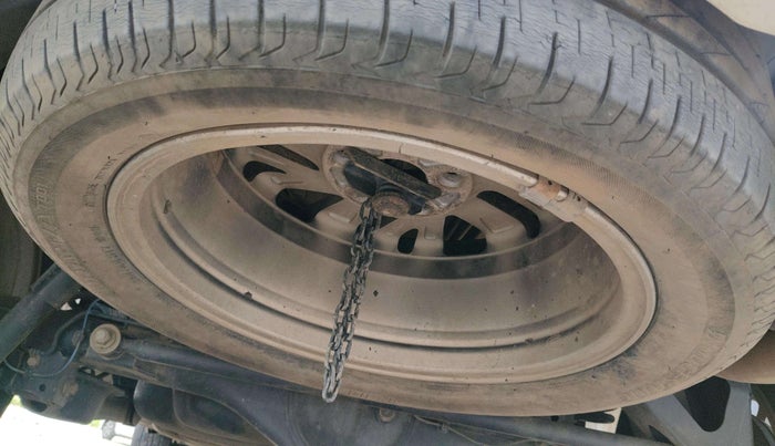 2022 Toyota Innova Crysta 2.4 ZX 7 STR, Diesel, Manual, 1,11,419 km, Spare Tyre