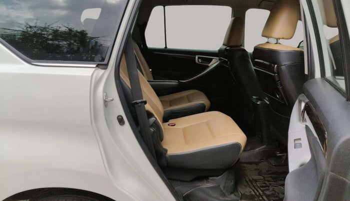 2022 Toyota Innova Crysta 2.4 ZX 7 STR, Diesel, Manual, 1,11,419 km, Right Side Rear Door Cabin