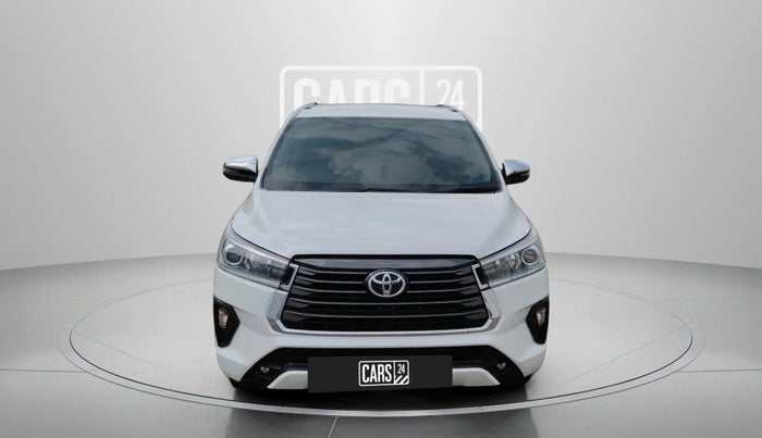 2022 Toyota Innova Crysta 2.4 ZX 7 STR, Diesel, Manual, 1,11,419 km, Front